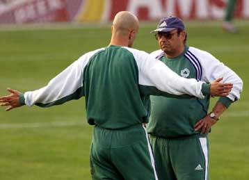 Ο Μαρκαριάν χτυπάει… δυο φορές στον πάγκο του Παναθηναϊκού