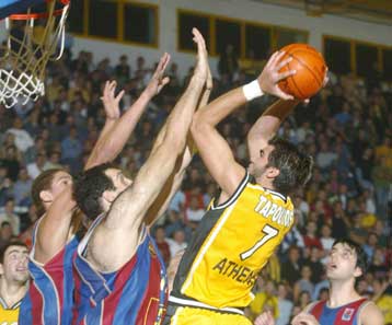 Ένας «πράσινος» θρίαμβος και ήττες για Ολυμπιακό, ΑΕΚ