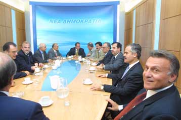 Οι πολίτες καταδικάζουν την κυβέρνηση που επιχειρεί να διχάσει δήλωσε ο Κ.Καραμανλής