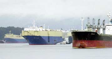 Σε νέο επίπεδο-ρεκόρ διευρύνθηκε το εμπορικό έλλειμμα των ΗΠΑ τον Αύγουστο