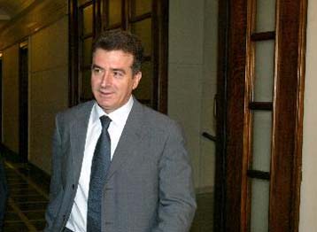 Επαφές Χρυσοχοΐδη στην Ουάσιγκτον με αντικείμενο την εξάρθρωση της 17Ν