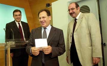 Διαξιφισμοί Λαλιώτη – Ρουσόπουλου για το αποτέλεσμα λίγο πριν κλείσουν οι κάλπες