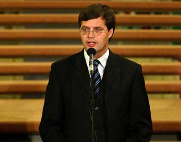 Στις 22 Ιανουαρίου θα διεξαχθούν οι βουλευτικές εκλογές στην Ολλανδία