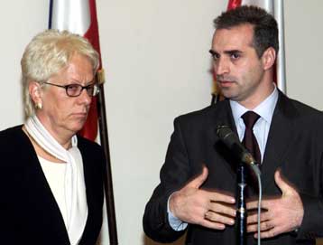 Δύο νέα κατηγορητήρια εναντίον Σερβοβοσνίων παρέδωσε η Ντελ Πόντε στο Βελιγράδι