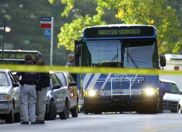 Υπέκυψε στα τραύματά του ο οδηγός λεωφορείου που πυροβολήθηκε στο Μέριλαντ