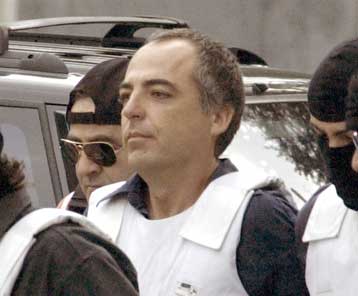 Με 13 νέες κατηγορίες βαρύνεται ο Δημήτρης Κουφοντίνας