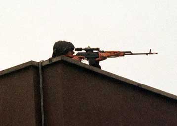 Δέκα εκατ. δολάρια ζητά ο σκοπευτής-φάντασμα για να μην ακολουθήσει νέο τυφλό χτύπημα