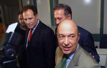 Θετικός ο Κ.Σημίτης στην πρόταση Σκανδαλίδη για ανανέωση των φηφοδελτίων του ΠΑΣΟΚ