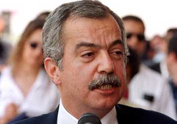 Σχέσεις ΕΕ-Αγκυρας, ISAF και Ιράκ επί τάπητος από Γκιουρέλ και Φίσερ στο Βερολίνο