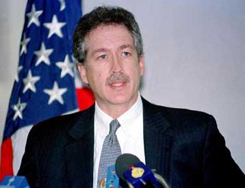 Με το νέο «χάρτη» προς την ειρήνη στις «αποσκευές» του αφίχθη στο Ισραήλ ο Ο.Μπερνς