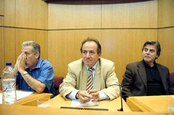 Αμεση σχέση μεταξύ εργασιακών σχέσεων και ανεργίας αποδεικνύει έρευνα της ΓΣΕΕ