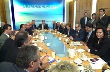 Η ΝΔ βρίσκεται προ των πυλών, το συμπέρασμα της συνεδρίασης του Πολιτικού Συμβουλίου