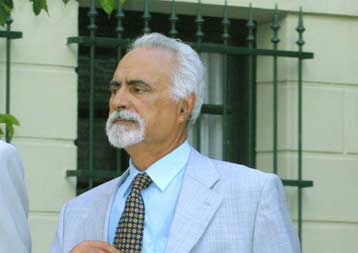 Παραιτήθηκε ο συνήγορος του Διονύση Γεωργιάδη, Αλεξ.Καραμανώλης