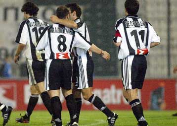 Ψήφος εμπιστοσύνης στον Τοχούργλου από τον Αναστασιάδη και πρόβλημα με Καφέ