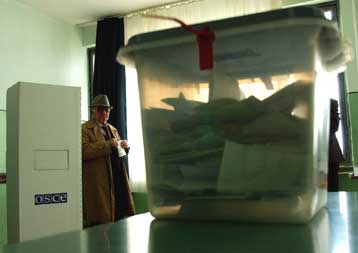 Ένας Αλβανός νεκρός την επομένη των δημοτικών εκλογών στο Κόσοβο