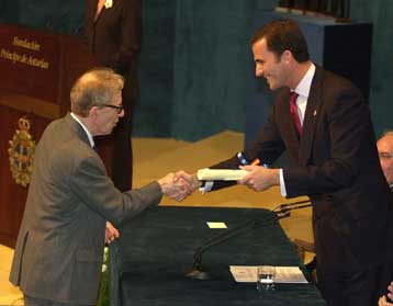 «Είμαι ένας αποτυχημένος καλλιτέχνης» δηλώνει ο Γούντι Αλεν