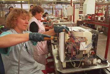 Σε χαμηλό οκταμήνου η επιχειρηματική εμπιστοσύνη στη Γαλλία τον Οκτώβριο