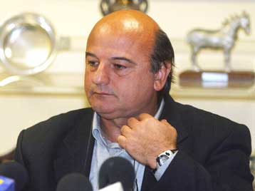 Ανάληψη ευθυνών στον Αρη ζήτησε ο Γιώργος Φοιρός