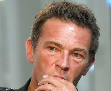 Την παραίτησή του από το αυστριακό Κόμμα των Ελευθέρων ανακοίνωσε ο αρχηγός του