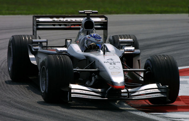 Μεταγραφές στη McLaren Mercedes εν όψει 2003