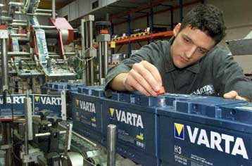 Μικρή ανάκαμψη σημείωσε η μεταποιητική δραστηριότητα στην ευρωζώνη τον Οκτώβριο