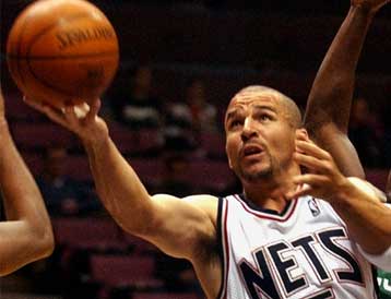 Εκτός έδρας νίκη επί των Ουίζαρντς πέτυχαν οι Νετς και συνεχίζουν αήττητοι στο ΝΒΑ