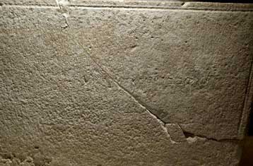 Φθορές υπέστη το οστεοφυλάκιο του Ιακώβ κατά τη μεταφορά του στον Καναδά