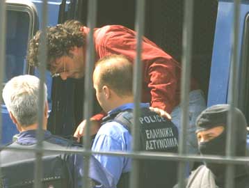 Αθωωτικά στοιχεία για συγκατηγορούμενούς του υποστηρίζει ότι διαθέτει ο Σάββας Ξηρός