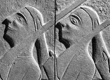 Στο περιστύλιο της Βουλής βρίσκει τη θέση της η «Μάχη της Πίνδου» του Σπύρου Καπράλου