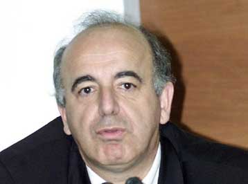 Αντιδρούν οι επαγγελματοβιοτέχνες για τις πιέσεις του υπουργείου Οικονομικών