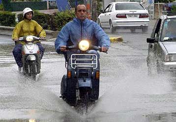 Έντονα καιρικά φαινόμενα προλέπουν οι μετεωρολόγοι για το Σαββατοκύριακο