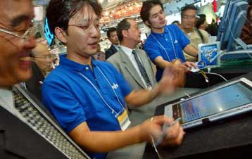 Η Microsoft επενδύει σε μια νέα γενιά φορητών υπολογιστών με αναγνώριση γραφής