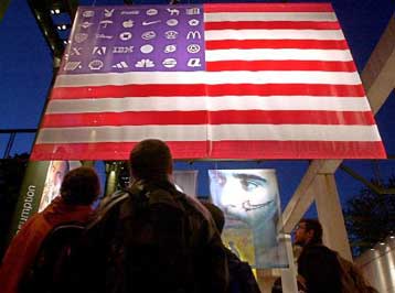 Επί ποδός πολέμου η Φλωρεντία ετοιμάζεται για τη μεγάλη διαδήλωση του Σαββάτου