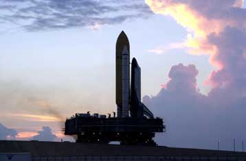 Αναβλήθηκε η εκτόξευση του διαστημικού λεωφορείου Εndeavour λόγω τεχνικής βλάβης