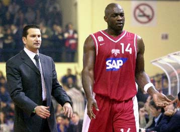 Επιστροφή Τζέιμς Φόρεστ στην Α1 με τα χρώματα της Ολύμπιας Λάρισας