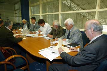 Τη συνδρομή του υπουργείου Οικονομικών ζητούν ΕΟΚ, ΕΣΑΚΕ και ΠΣΑΚ