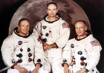 Ακυρώνεται η έκδοση βιβλίου, που θα «έπειθε» ότι οι Αμερικανοί πάτησαν στο φεγγάρι