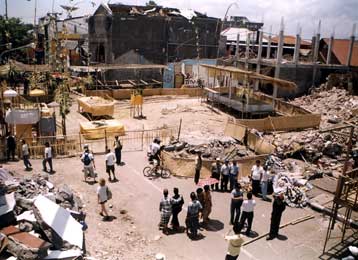 Τέσσερις ακόμα υπόπτους για την επίθεση στο Μπαλί κατονόμασε η Ινδονησία