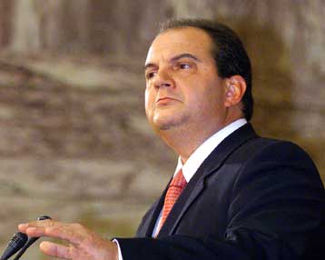 Σκεπτικισμός στη ΝΔ για το σχέδιο Ανάν – Προβληματικά σημεία διαπιστώνει ο Καραμανλής