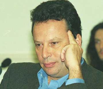 Απομακρύνθηκε από τον «Ελεύθερο Τύπο» ο Γιώργος Κύρτσος
