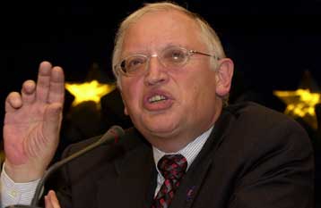 «Όχι» σε ημερομηνία έναρξης ενταξιακών διαπραγματεύσεων για Τουρκία, λέει ο Φερχόιγκεν