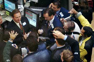 Ανοδικές τάσεις στη Γουόλ Στριτ την Πέμπτη