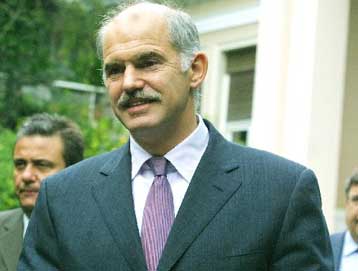 Τη στήριξη των 15 ομολόγων του στην ΕΕ ζητά για το Κυπριακό ο Γ.Παπανδρέου