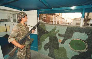 Αποστρατικοποιημένη Κύπρο έως το 2005 προβλέπει το σχέδιο Ανάν