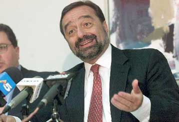 Στις αρχές του 2003 ξεκινά η λειτουργία του Μεσολαβητή Κεφαλαιαγοράς