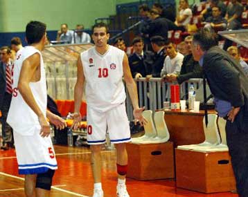 Επέστρεψε στις νίκες ο Ηρακλής, 78-76 τον Πανιώνιο