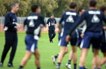 Το μυαλό του Ρεχάγκελ «τρέχει» πέντε μήνες μπροστά