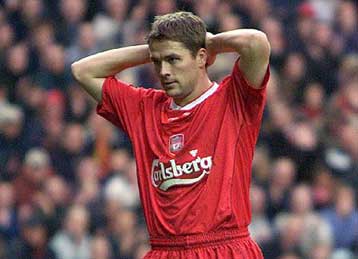 Προσπέραση της Αρσεναλ στη Λίβερπουλ, νέα απώλεια για τη Μάντσεστερ