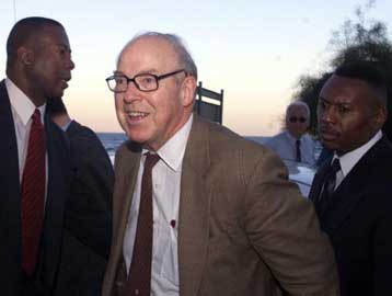 Στο Ιράκ φθάνει τη Δευτέρα το κλιμάκιο των επιθεωρητών όπλων του ΟΗΕ και της ΙΑΤΑ