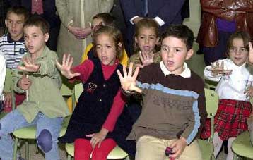 Είκοσι πέντε παιδιά υπό την ομηρία οπλισμένου με μαχαίρι άνδρα σε σχολείο της Ισπανίας